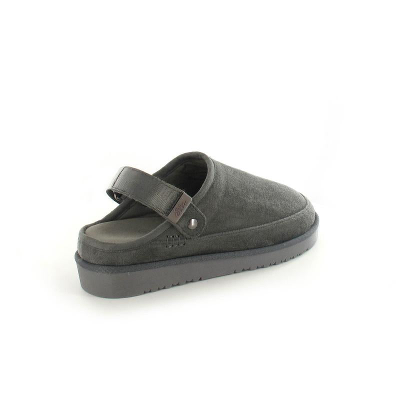 Stylish Slip-On Shoes Suitable for Wide Feet