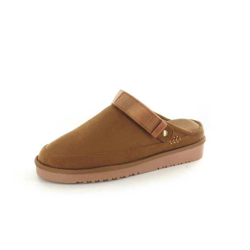 Stylish Slip-On Shoes Suitable for Wide Feet